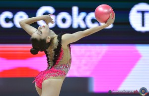 emir hatice gokce tur foto simone ferraro sfa 4370 copia